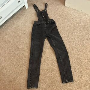 Black overalls from H&M never worn size 13-14Y